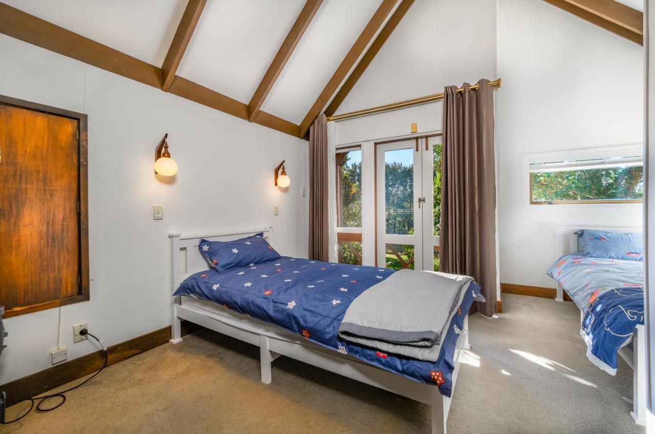 Cosy Farm Cottage In Pukekohe Close To Town Centre Exterior foto